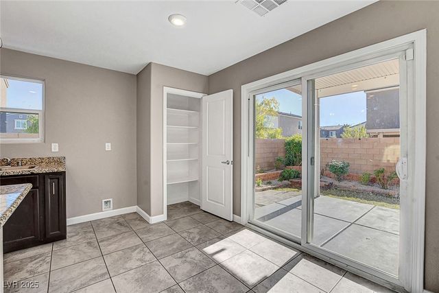 6259 Whippet Avenue, Las Vegas, NV 89122