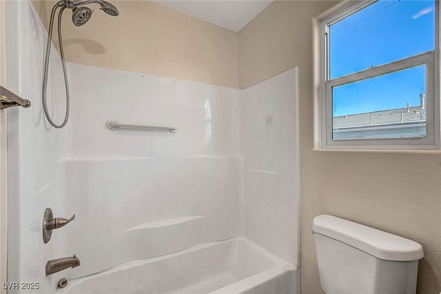 6259 Whippet Avenue, Las Vegas, NV 89122