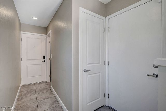 6259 Whippet Avenue, Las Vegas, NV 89122