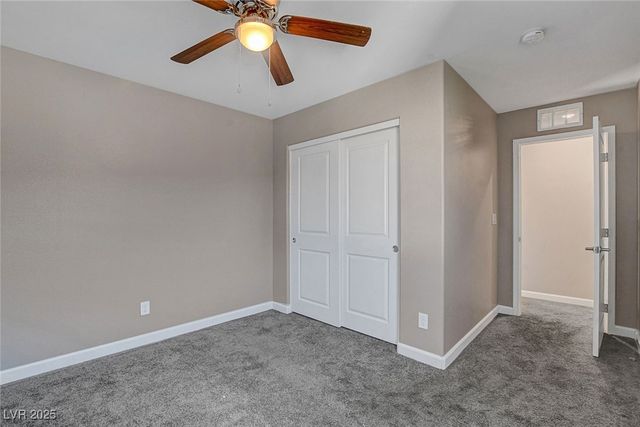 6259 Whippet Avenue, Las Vegas, NV 89122