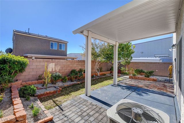 6259 Whippet Avenue, Las Vegas, NV 89122