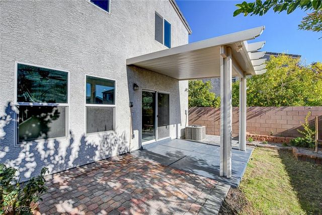 6259 Whippet Avenue, Las Vegas, NV 89122