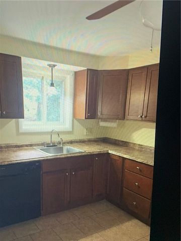 60 Bethel Street 3, Cranston, RI 02920