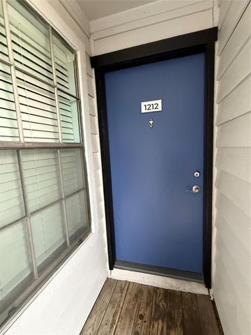 2701 W Bellfort Avenue 1212, Houston, TX 77054