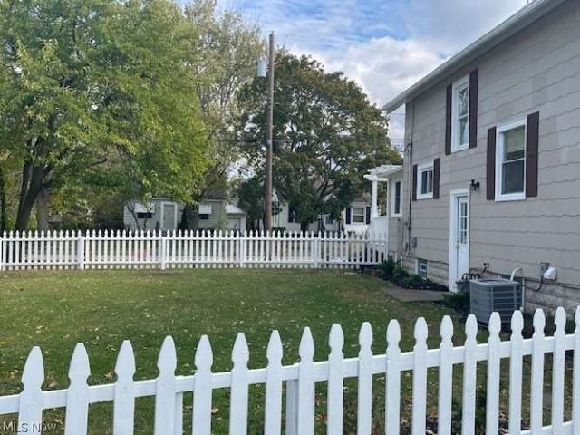 1396 Madison Avenue, Lorain, OH 44053