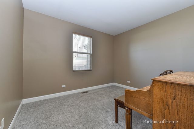 826 Phelps Lane, Shorewood, IL 60404