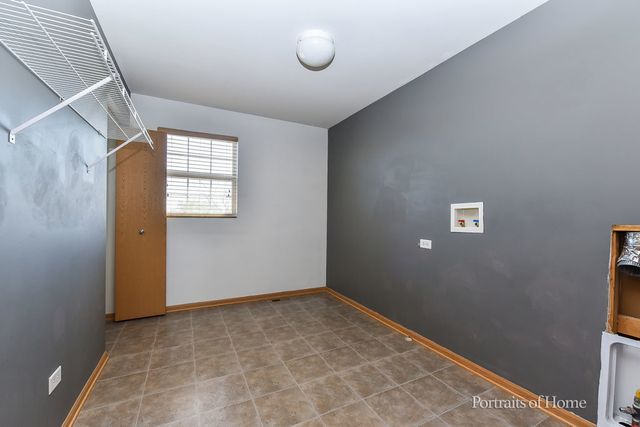 826 Phelps Lane, Shorewood, IL 60404