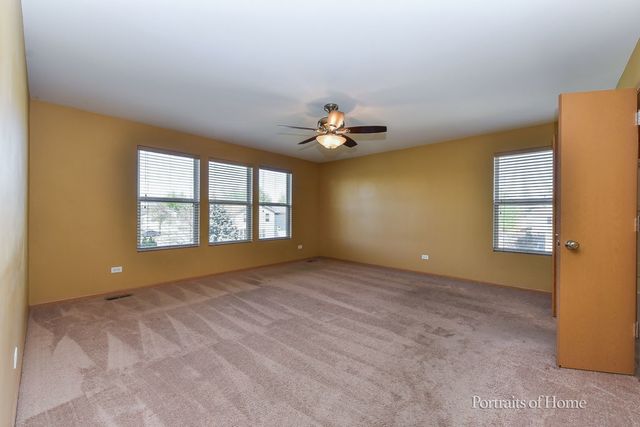826 Phelps Lane, Shorewood, IL 60404
