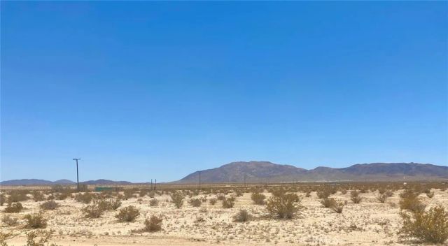0 Mojave, 29 Palms, CA 92277