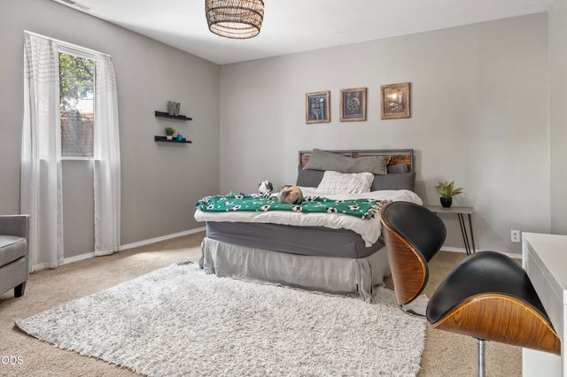 1941 NE Desert Court, Bend, OR 97701