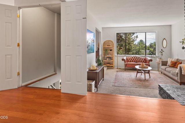 1941 NE Desert Court, Bend, OR 97701