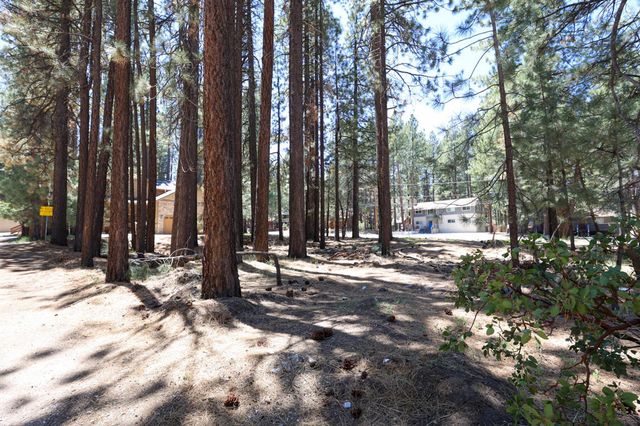 689 Summit Boulevard, Big Bear, CA 92315