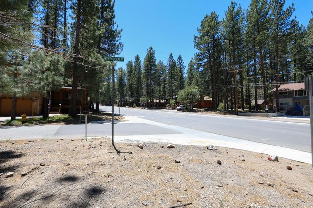 689 Summit Boulevard, Big Bear, CA 92315