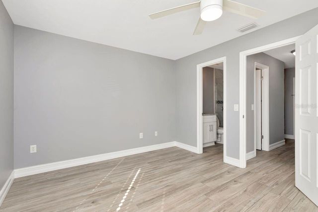 9481 HIGHLAND OAK DRIVE 1506, Tampa, FL 33647