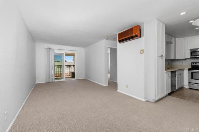 6350 Genesee Avenue 320, San Diego, CA 92122