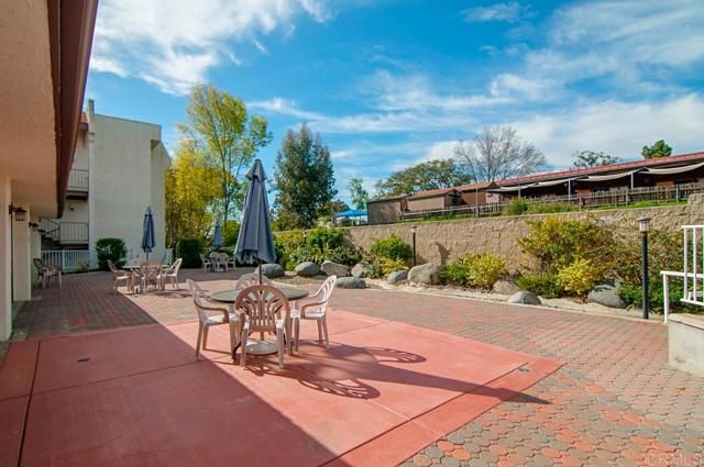 6350 Genesee Avenue 320, San Diego, CA 92122