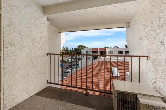 6350 Genesee Avenue 320, San Diego, CA 92122