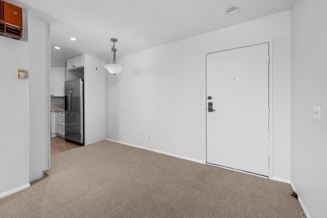 6350 Genesee Avenue 320, San Diego, CA 92122