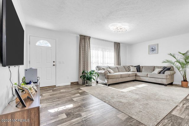 120 Circle Drive, Manchester, NJ 08759