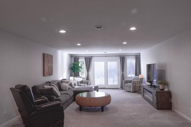 4884 Monarch Drive, Milton, WI 53563