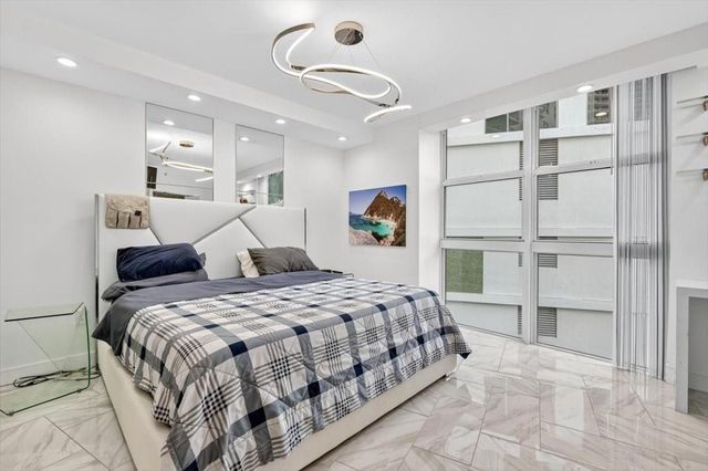 347 N New River Drive 807, Fort Lauderdale, FL 33301