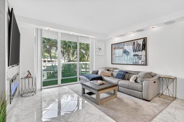 347 N New River Drive 807, Fort Lauderdale, FL 33301