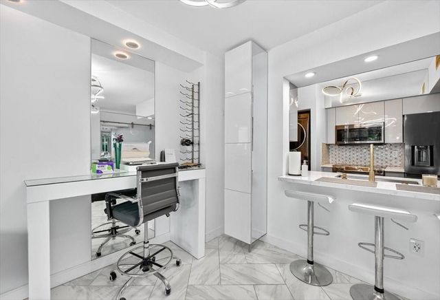 347 N New River Drive 807, Fort Lauderdale, FL 33301