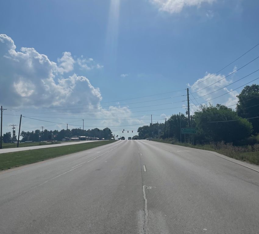 1651 E Us Highway 40