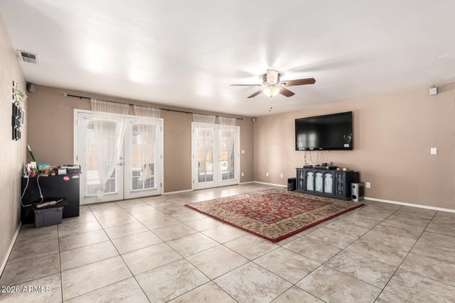 16848 N 40TH Avenue, Phoenix, AZ 85053