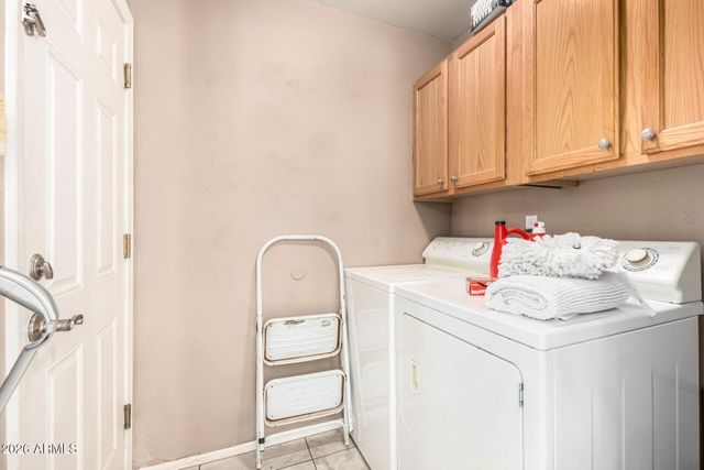 16848 N 40TH Avenue, Phoenix, AZ 85053