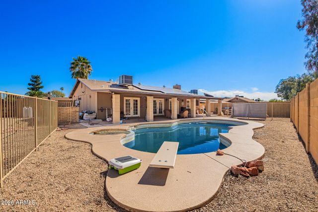 16848 N 40TH Avenue, Phoenix, AZ 85053