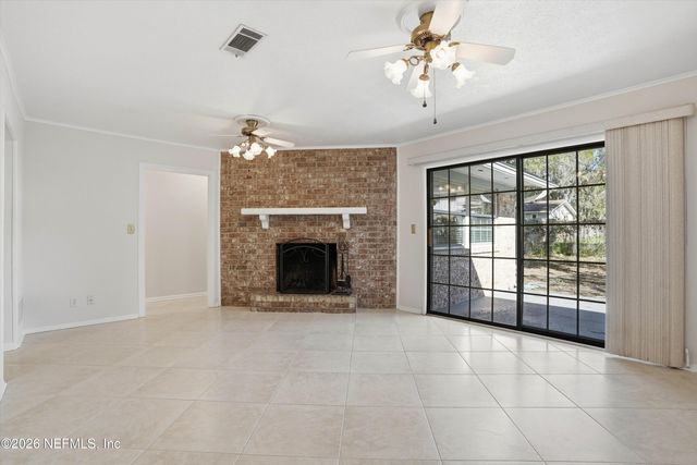 5375 JOHN REYNOLDS Drive, Jacksonville, FL 32277