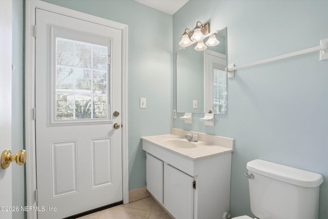 5375 JOHN REYNOLDS Drive, Jacksonville, FL 32277