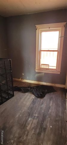 987 E Philadelphia Street, Detroit, MI 48211