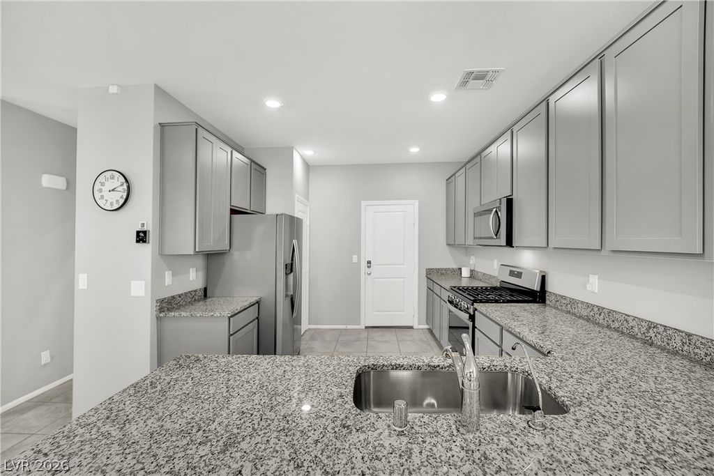 5704 Mia Skye Street, Las Vegas, NV 89148 — photo 3