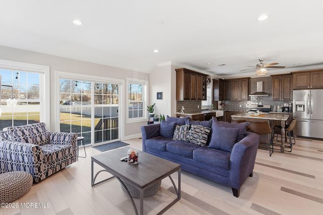 40 Bensonhurst Avenue, Fords, NJ 08863