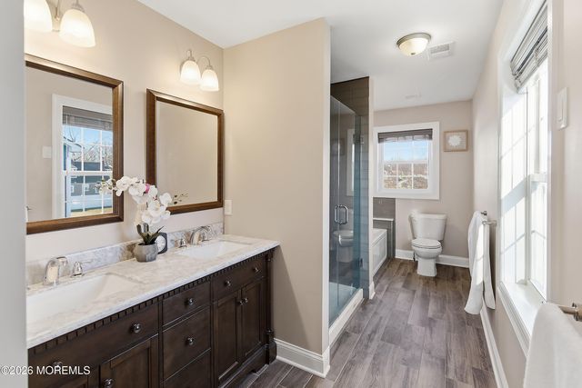 40 Bensonhurst Avenue, Fords, NJ 08863