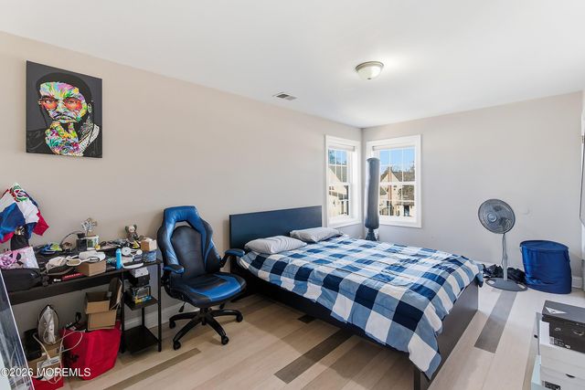 40 Bensonhurst Avenue, Fords, NJ 08863