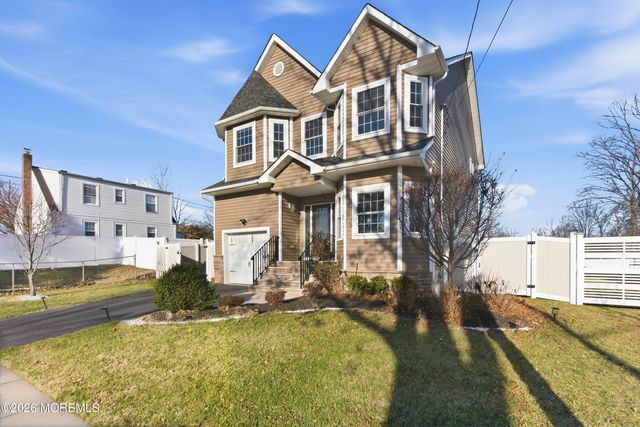 40 Bensonhurst Avenue, Fords, NJ 08863