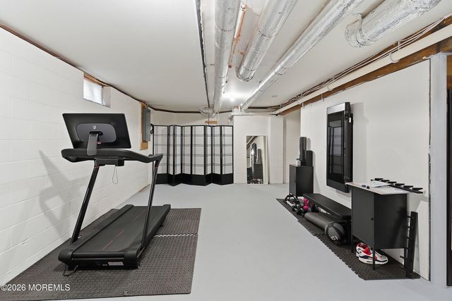 40 Bensonhurst Avenue, Fords, NJ 08863