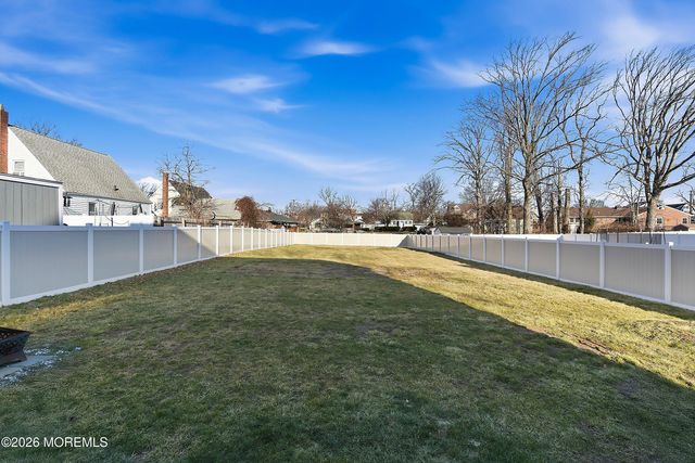 40 Bensonhurst Avenue, Fords, NJ 08863