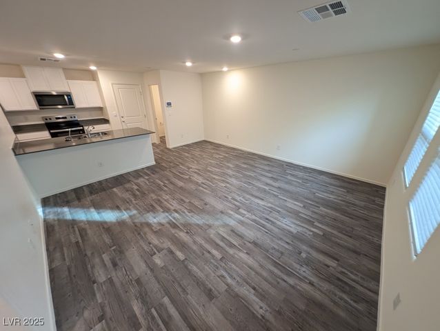 5018 Sage Mesa Avenue, Las Vegas, NV 89139