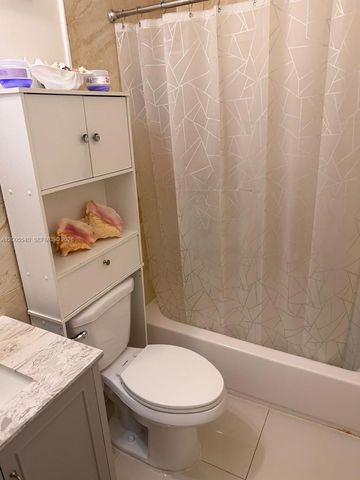 2835 SW 37th Ct 1, Miami, FL 33134