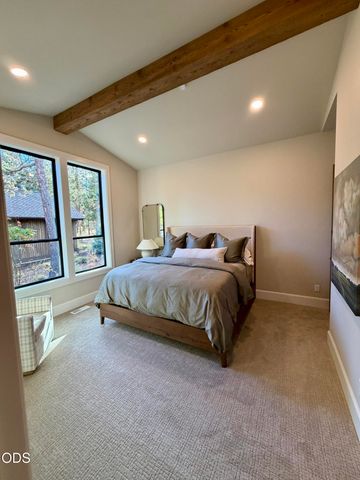 56481 Sunstone Loop Lot 111, Bend, OR 97707