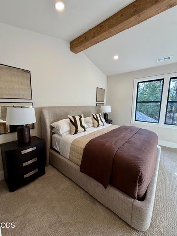 56481 Sunstone Loop Lot 111, Bend, OR 97707