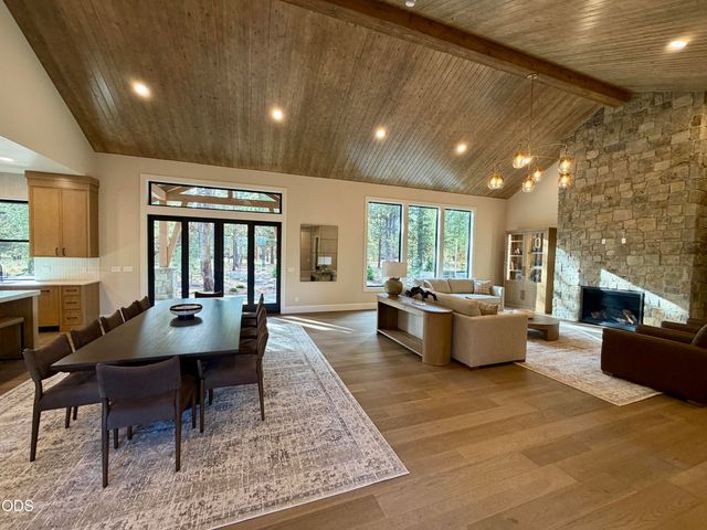 56481 Sunstone Loop Lot 111, Bend, OR 97707