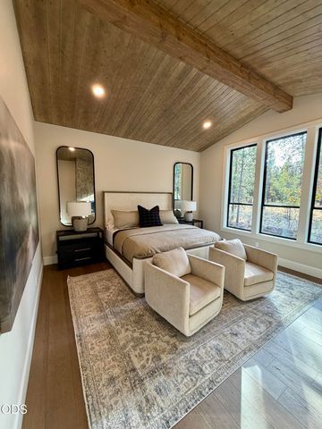 56481 Sunstone Loop Lot 111, Bend, OR 97707