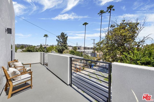 2651 N Rich St, Los Angeles, CA 90039