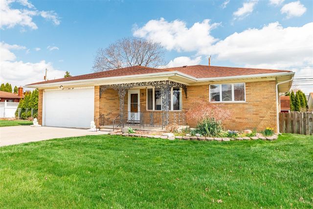 15099 Reeck Road, Southgate, MI 48195