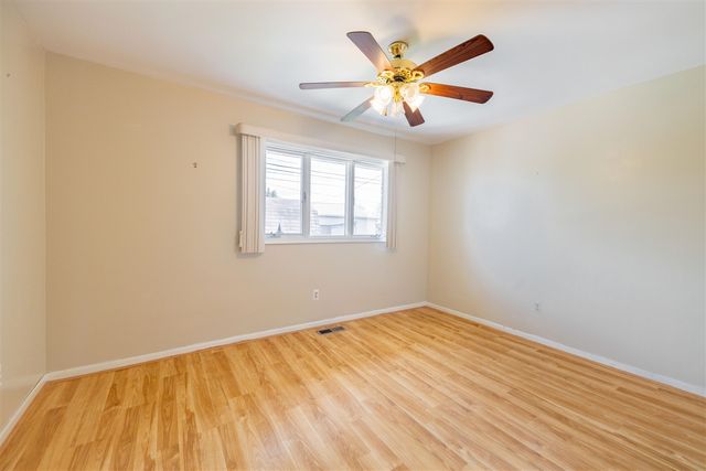 15099 Reeck Road, Southgate, MI 48195